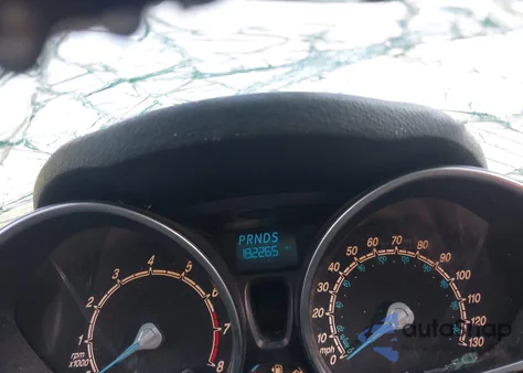 2015 Ford Fiesta Se z USA, uszkodzony, nr VIN 3FADP4BJ8FM191074